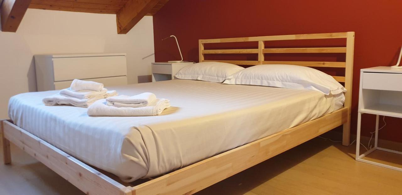 Appartamento Residenza Lavinia Monforte dʼAlba Zewnętrze zdjęcie