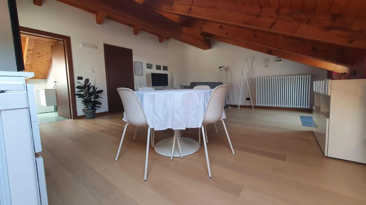 Appartamento Residenza Lavinia Monforte dʼAlba Zewnętrze zdjęcie